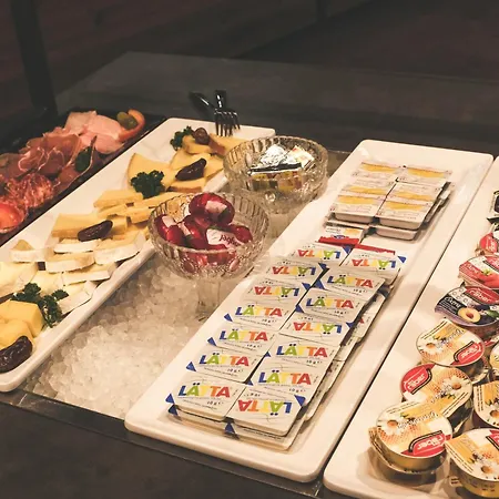 Gruppenhaus Frutigresort 旅馆