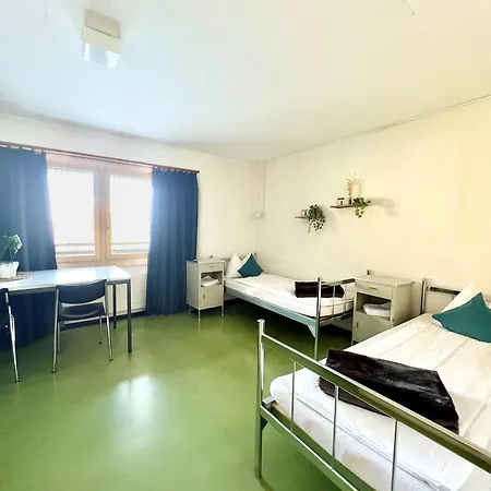 Hostel Gruppenhaus Frutigresort *