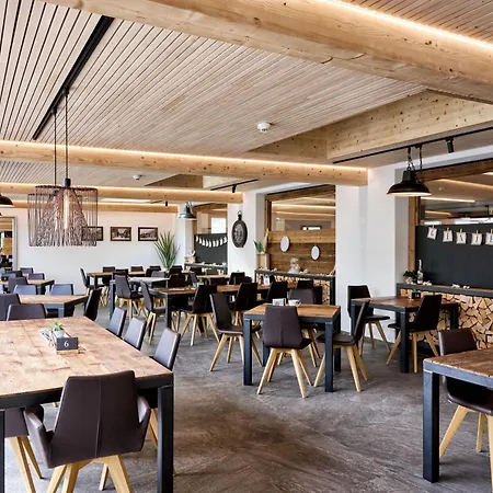 Hostel Gruppenhaus Frutigresort Frutigen